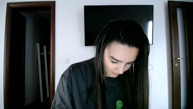 Gallery image thumbnail from L_A_U's myfreecams stream on, 11/21/2022, 10:52 image 20 of 20