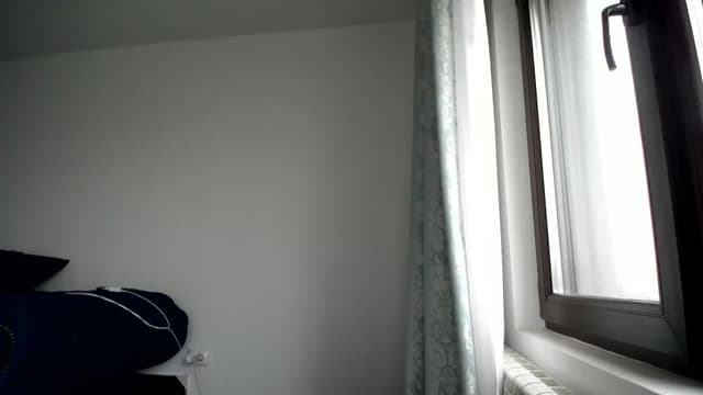 Gallery image thumbnail from L_A_U's myfreecams stream on, 12/06/2022, 08:16 image 15 of 20