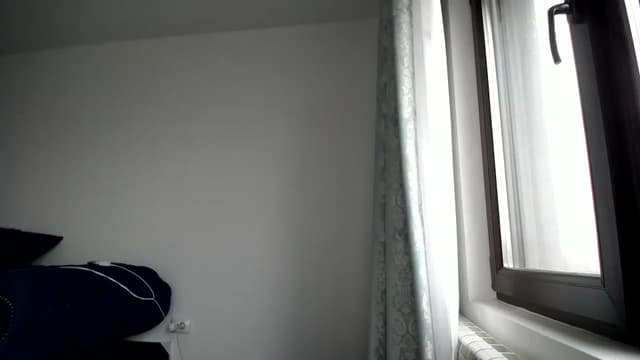 Gallery image thumbnail from L_A_U's myfreecams stream on, 12/06/2022, 08:16 image 17 of 20