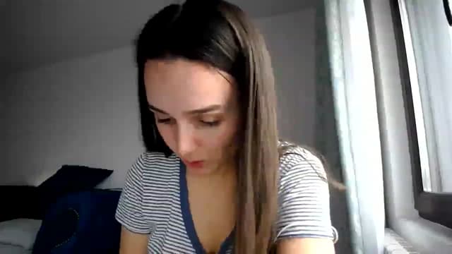 Gallery image thumbnail from L_A_U's myfreecams stream on, 12/06/2022, 08:40 image 19 of 20
