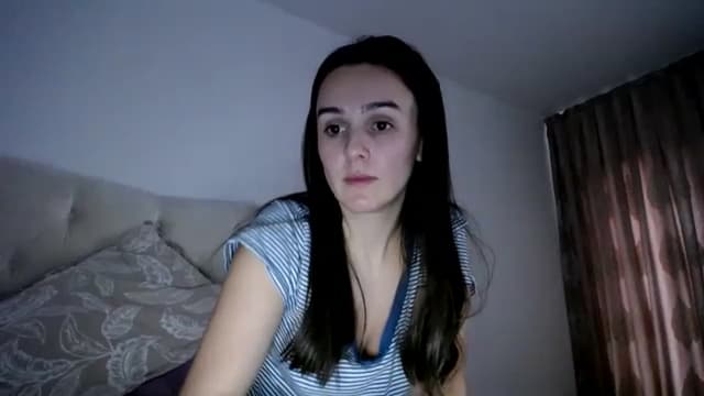 Gallery image thumbnail from L_A_U's myfreecams stream on, 12/06/2022, 13:02 image 10 of 20