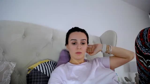 Gallery image thumbnail from L_A_U's myfreecams stream on, 12/07/2022, 12:19 image 10 of 20