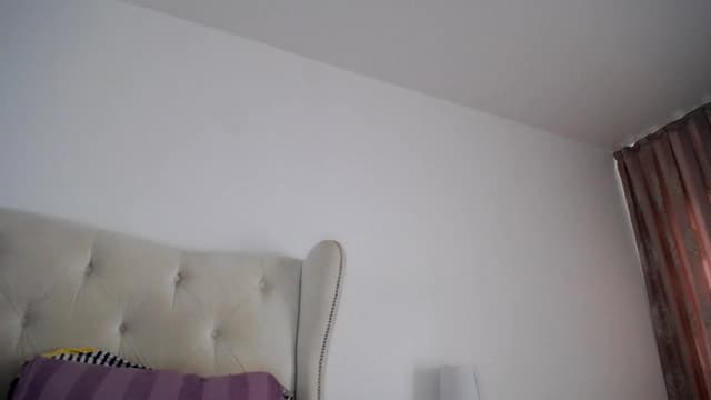 Gallery image thumbnail from L_A_U's myfreecams stream on, 12/07/2022, 12:19 image 5 of 20