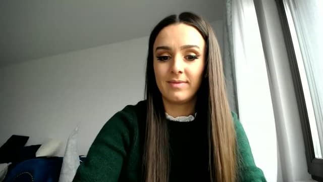 Gallery image thumbnail from L_A_U's myfreecams stream on, 12/12/2022, 08:44 image 8 of 20