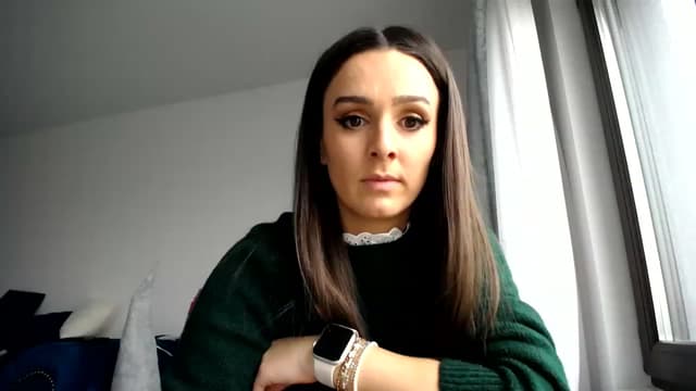 Gallery image thumbnail from L_A_U's myfreecams stream on, 12/12/2022, 08:44 image 4 of 20