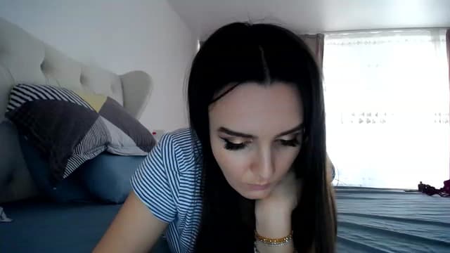 Gallery image thumbnail from L_A_U's myfreecams stream on, 12/12/2022, 12:48 image 14 of 20