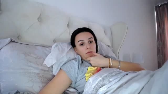 Gallery image thumbnail from L_A_U's myfreecams stream on, 02/11/2023, 14:08 image 17 of 20