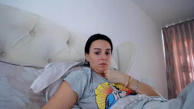 Gallery image thumbnail from L_A_U's myfreecams stream on, 02/11/2023, 14:08 image 16 of 20