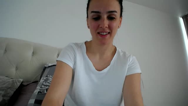 Gallery image thumbnail from L_A_U's myfreecams stream on, 03/26/2023, 11:35 image 18 of 20