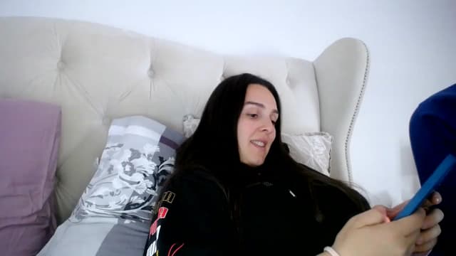 Gallery image thumbnail from L_A_U's myfreecams stream on, 04/02/2023, 14:17 image 11 of 20