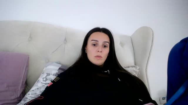 Gallery image thumbnail from L_A_U's myfreecams stream on, 04/02/2023, 14:17 image 17 of 20