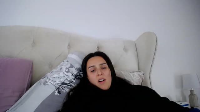 Gallery image thumbnail from L_A_U's myfreecams stream on, 04/02/2023, 14:17 image 20 of 20