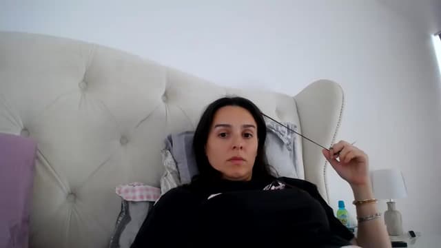 Gallery image thumbnail from L_A_U's myfreecams stream on, 04/03/2023, 12:22 image 10 of 20