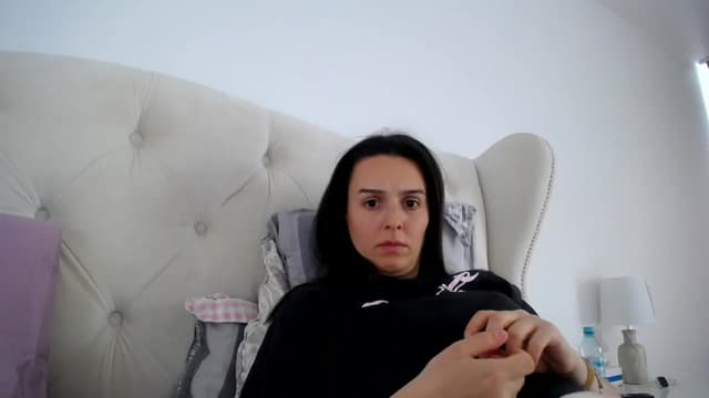 Gallery image thumbnail from L_A_U's myfreecams stream on, 04/03/2023, 12:22 image 12 of 20