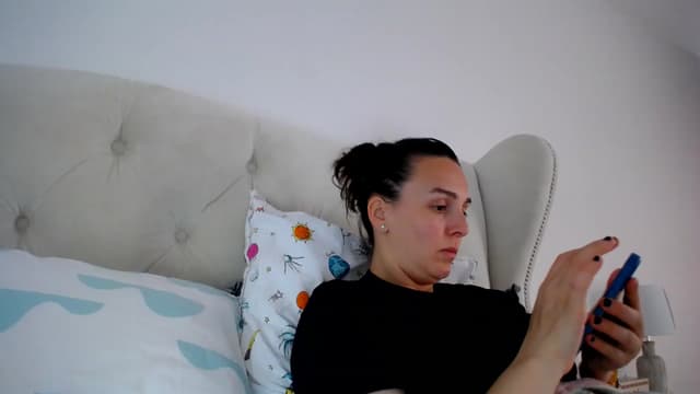 Gallery image thumbnail from L_A_U's myfreecams stream on, 04/24/2023, 08:19 image 8 of 20