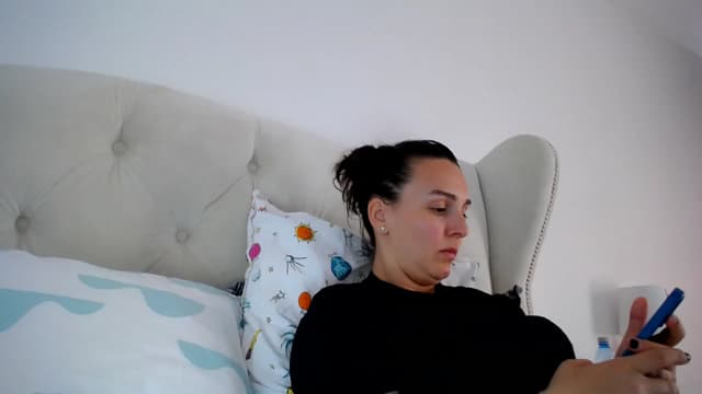 Gallery image thumbnail from L_A_U's myfreecams stream on, 04/24/2023, 08:19 image 11 of 20