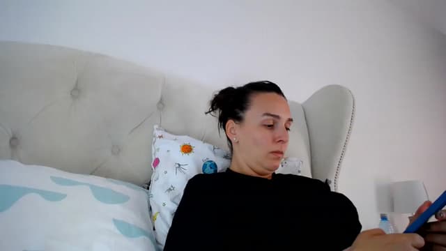 Gallery image thumbnail from L_A_U's myfreecams stream on, 04/24/2023, 08:19 image 1 of 20