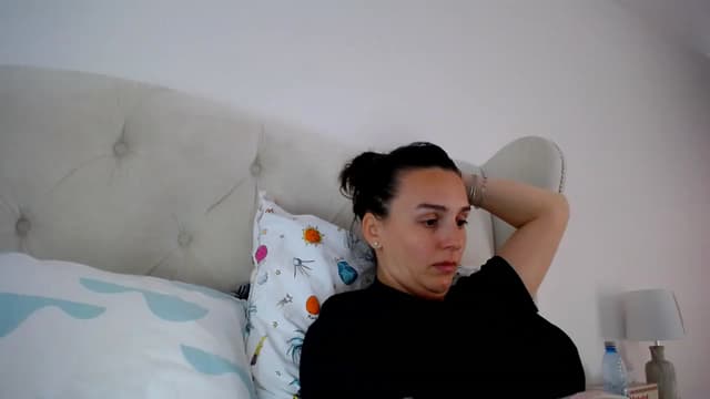 Gallery image thumbnail from L_A_U's myfreecams stream on, 04/24/2023, 08:19 image 15 of 20