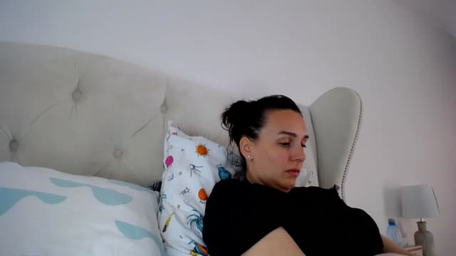 Gallery image thumbnail from L_A_U's myfreecams stream on, 04/24/2023, 08:19 image 18 of 20