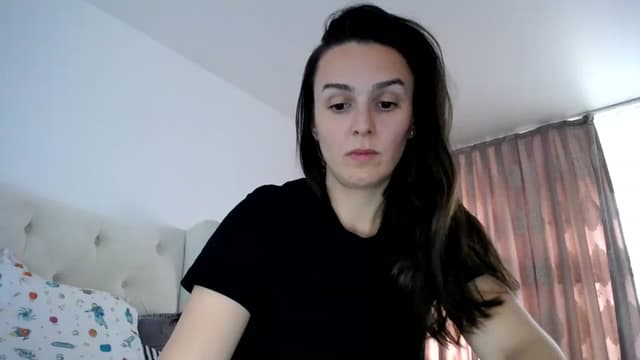 Gallery image thumbnail from L_A_U's myfreecams stream on, 04/24/2023, 10:57 image 10 of 20