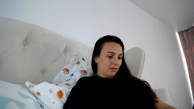 Gallery image thumbnail from L_A_U's myfreecams stream on, 04/24/2023, 12:20 image 5 of 20