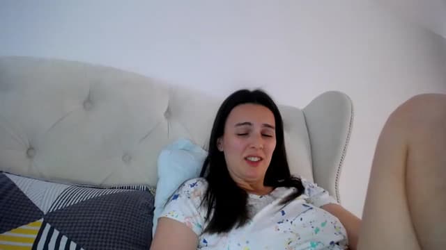 Gallery image thumbnail from L_A_U's myfreecams stream on, 04/27/2023, 08:49 image 5 of 20