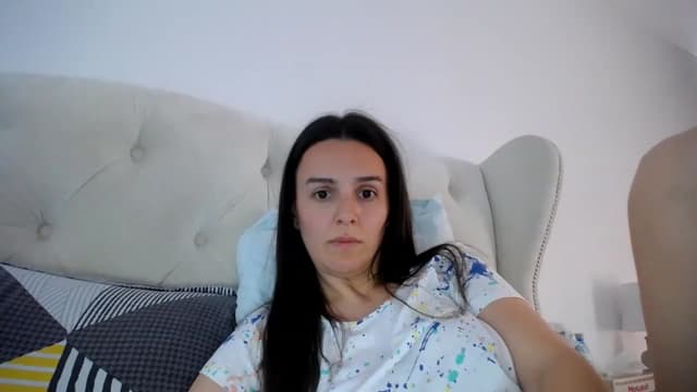 Gallery image thumbnail from L_A_U's myfreecams stream on, 04/27/2023, 08:49 image 8 of 20