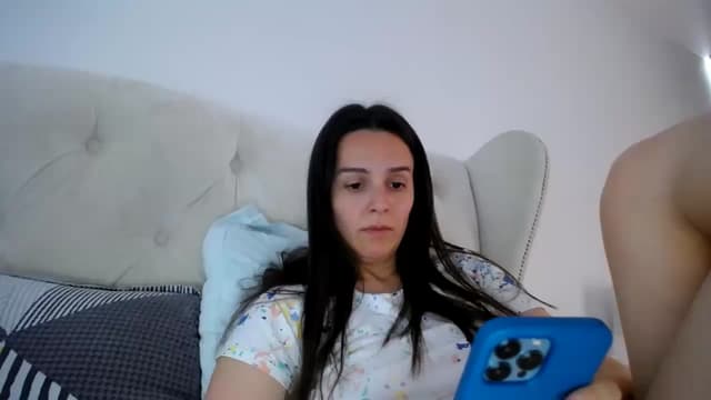 Gallery image thumbnail from L_A_U's myfreecams stream on, 04/27/2023, 08:49 image 17 of 20