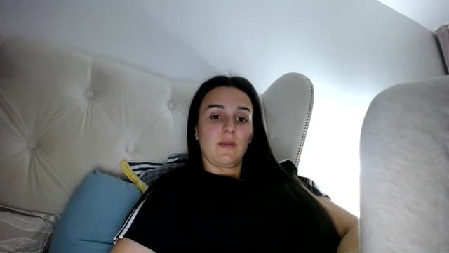 Gallery image thumbnail from L_A_U's myfreecams stream on, 05/03/2023, 18:27 image 4 of 20