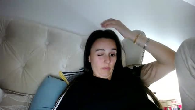 Gallery image thumbnail from L_A_U's myfreecams stream on, 05/03/2023, 18:27 image 7 of 20