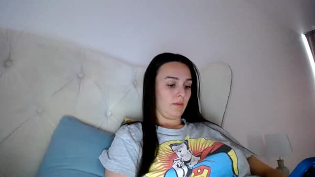 Gallery image thumbnail from L_A_U's myfreecams stream on, 05/08/2023, 10:26 image 10 of 20