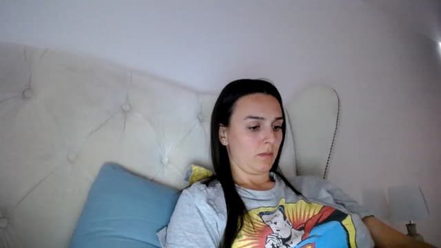 Gallery image thumbnail from L_A_U's myfreecams stream on, 05/08/2023, 10:26 image 14 of 20