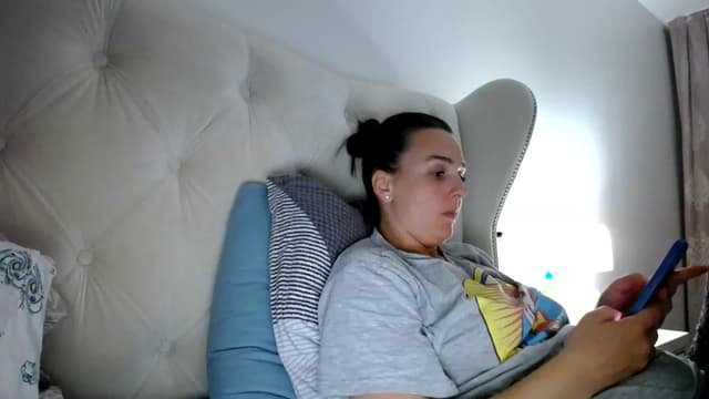 Gallery image thumbnail from L_A_U's myfreecams stream on, 05/08/2023, 17:49 image 16 of 20