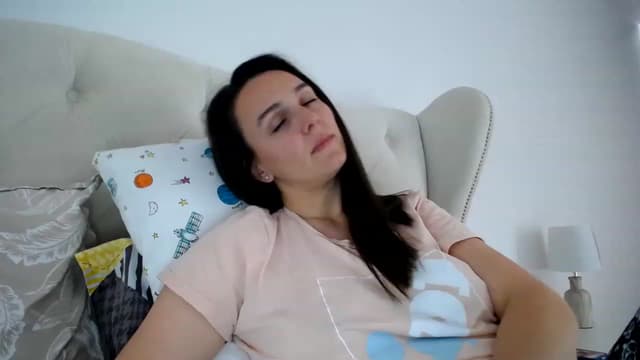 Gallery image thumbnail from L_A_U's myfreecams stream on, 05/10/2023, 12:44 image 14 of 20