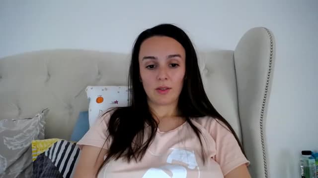 Gallery image thumbnail from L_A_U's myfreecams stream on, 05/10/2023, 12:44 image 2 of 20