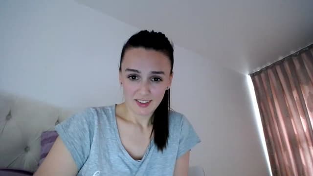 Gallery image thumbnail from L_A_U's myfreecams stream on, 05/12/2023, 12:52 image 6 of 20