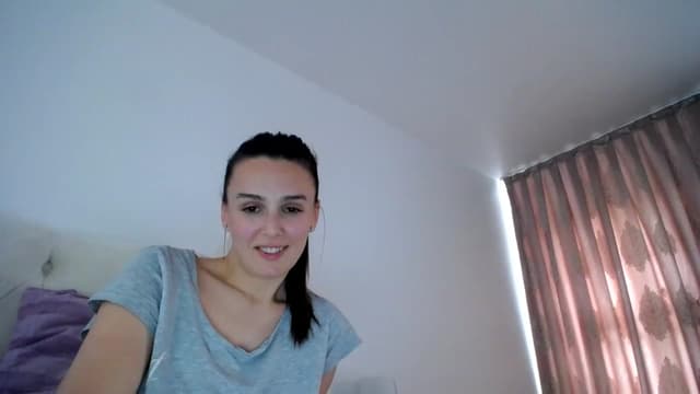 Gallery image thumbnail from L_A_U's myfreecams stream on, 05/12/2023, 12:52 image 8 of 20