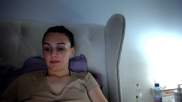 Gallery image thumbnail from L_A_U's myfreecams stream on, 05/14/2023, 21:26 image 17 of 20