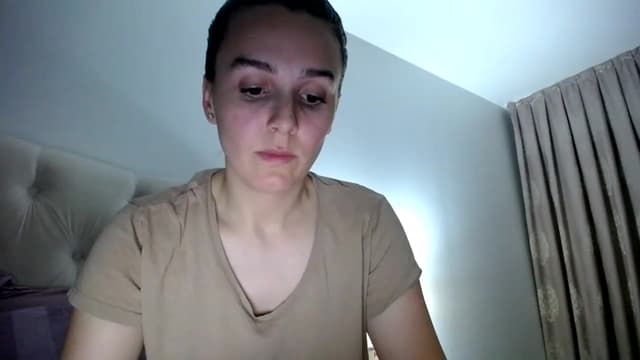 Gallery image thumbnail from L_A_U's myfreecams stream on, 05/14/2023, 21:26 image 11 of 20