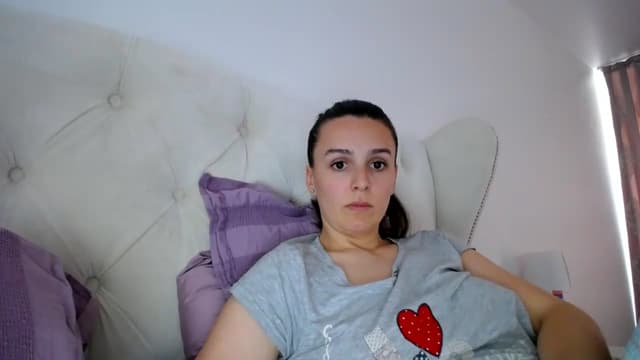 Gallery image thumbnail from L_A_U's myfreecams stream on, 05/15/2023, 11:14 image 14 of 20