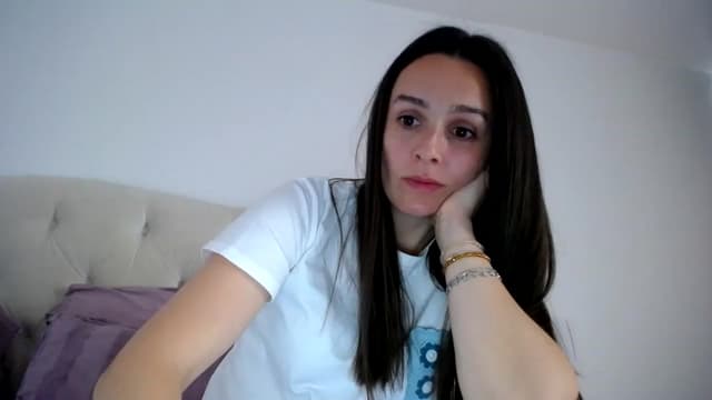 Gallery image thumbnail from L_A_U's myfreecams stream on, 05/16/2023, 05:40 image 12 of 20