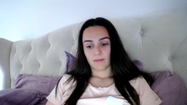 Gallery image thumbnail from L_A_U's myfreecams stream on, 05/17/2023, 11:55 image 16 of 20