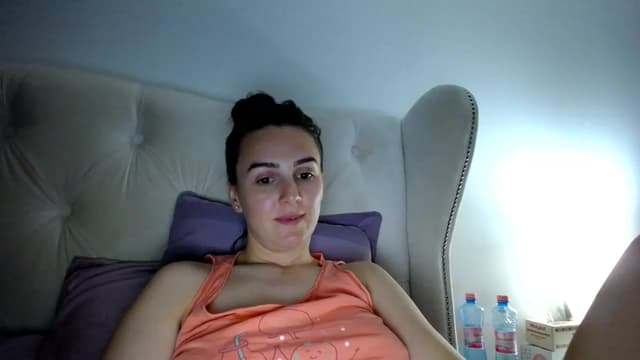 Gallery image thumbnail from L_A_U's myfreecams stream on, 05/18/2023, 21:15 image 20 of 20
