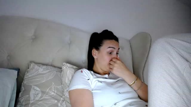 Gallery image thumbnail from L_A_U's myfreecams stream on, 05/21/2023, 16:16 image 12 of 20