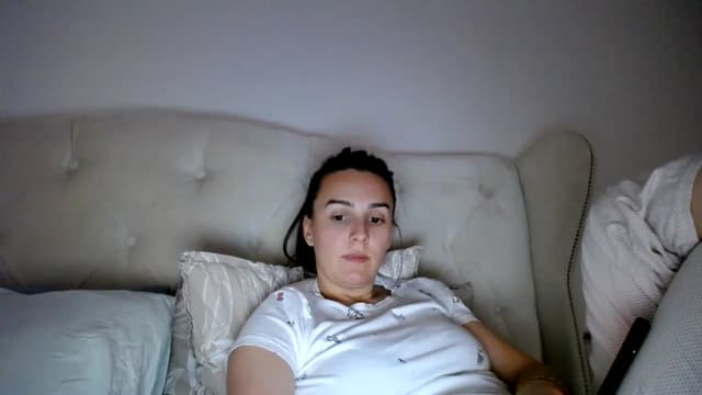 Gallery image thumbnail from L_A_U's myfreecams stream on, 05/21/2023, 17:05 image 11 of 20