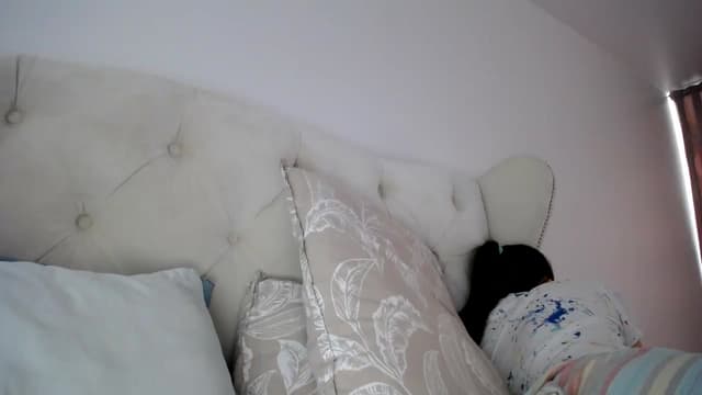 Gallery image thumbnail from L_A_U's myfreecams stream on, 05/22/2023, 10:06 image 19 of 20