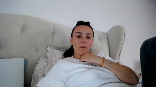 Gallery image thumbnail from L_A_U's myfreecams stream on, 05/22/2023, 11:53 image 10 of 20
