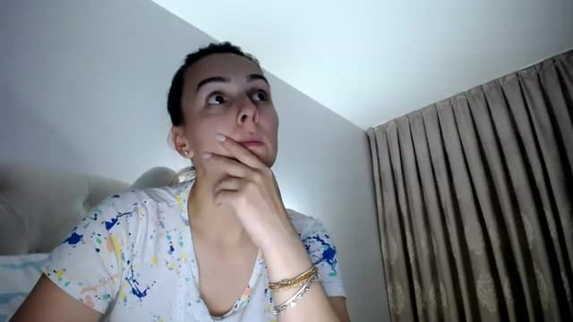 Gallery image thumbnail from L_A_U's myfreecams stream on, 05/23/2023, 21:00 image 10 of 20
