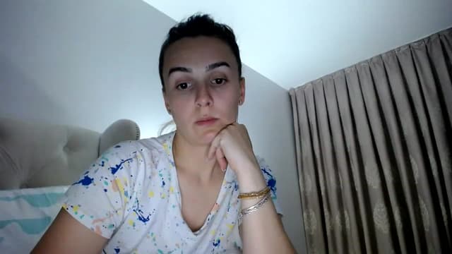 Gallery image thumbnail from L_A_U's myfreecams stream on, 05/23/2023, 21:00 image 8 of 20