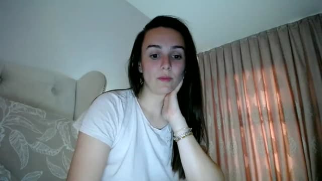 Gallery image thumbnail from L_A_U's myfreecams stream on, 06/04/2023, 03:08 image 18 of 20